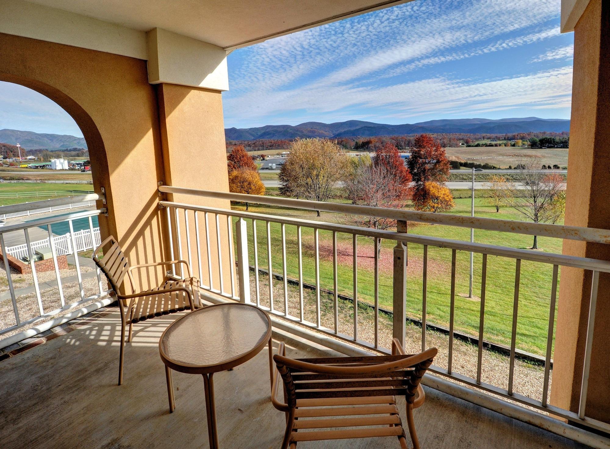 Comfort Inn & Suites Raphine - Lexington Near I-81 And I-64 Zewnętrze zdjęcie