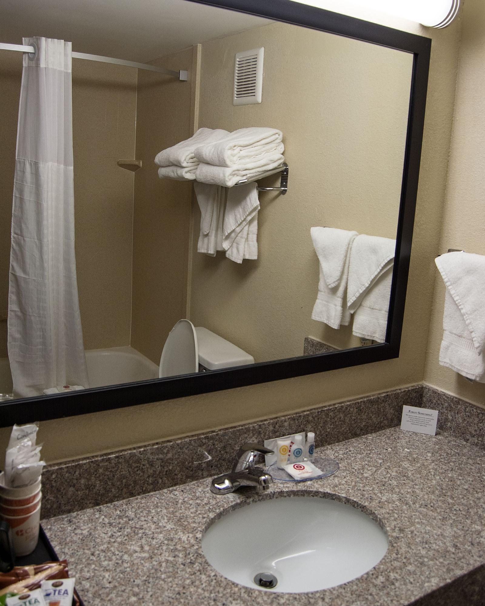 Comfort Inn & Suites Raphine - Lexington Near I-81 And I-64 Zewnętrze zdjęcie