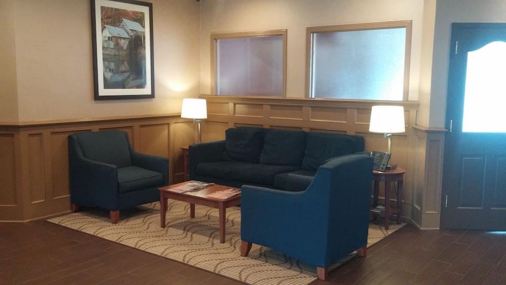 Comfort Inn & Suites Raphine - Lexington Near I-81 And I-64 Zewnętrze zdjęcie