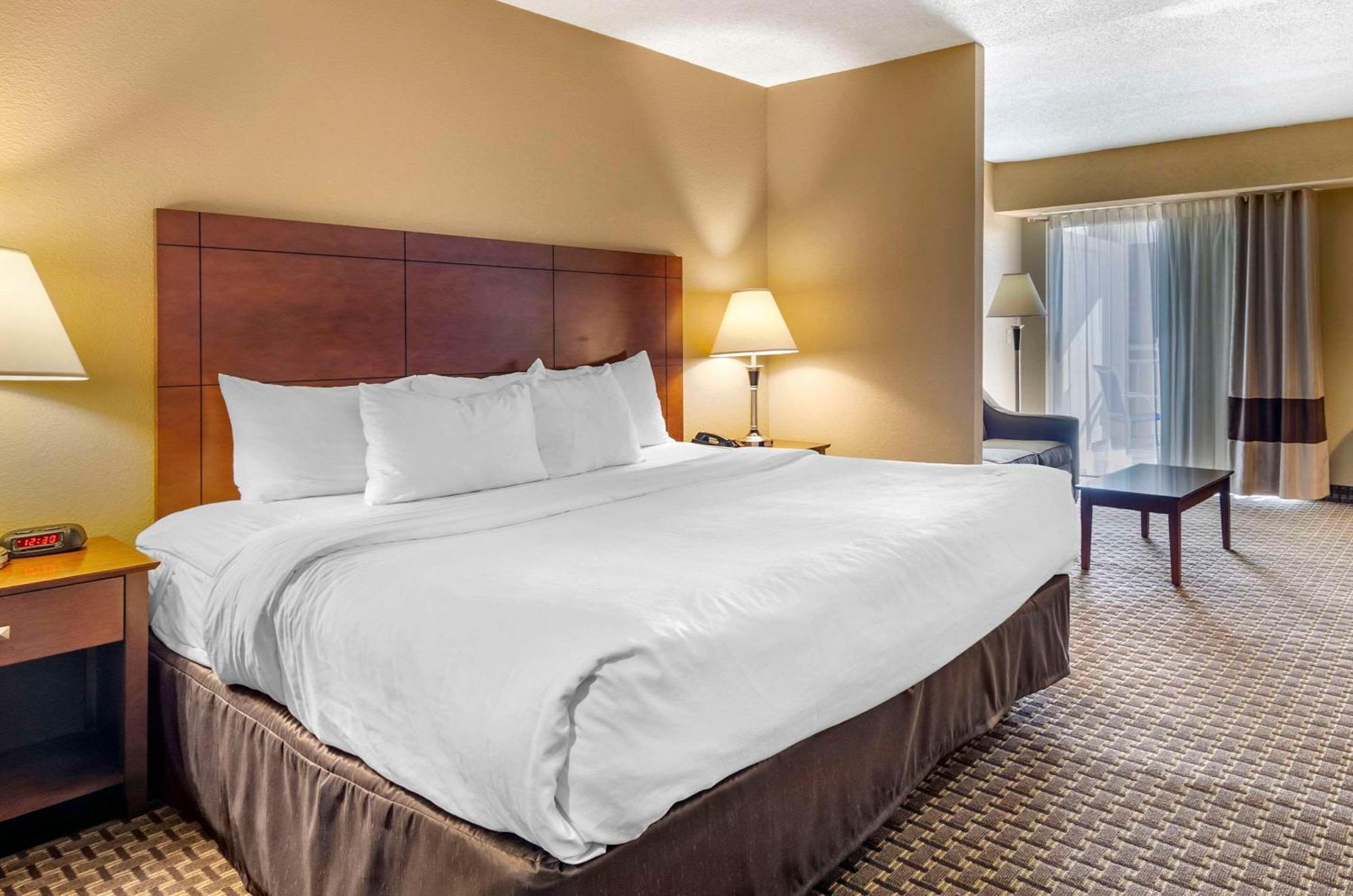 Comfort Inn & Suites Raphine - Lexington Near I-81 And I-64 Zewnętrze zdjęcie