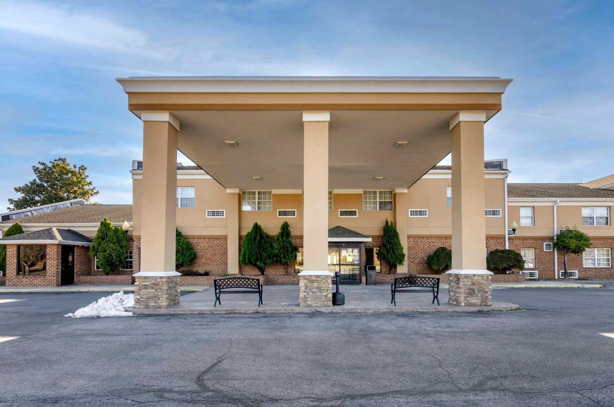 Comfort Inn & Suites Raphine - Lexington Near I-81 And I-64 Zewnętrze zdjęcie