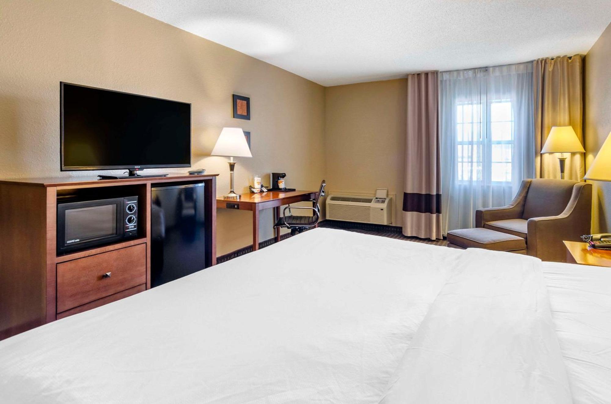 Comfort Inn & Suites Raphine - Lexington Near I-81 And I-64 Zewnętrze zdjęcie