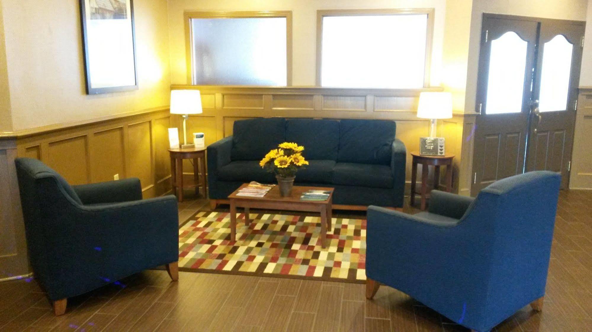 Comfort Inn & Suites Raphine - Lexington Near I-81 And I-64 Zewnętrze zdjęcie